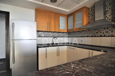 Apartamento en Jumeirah Beach Residence, Dubai, 3 dormitorios, 246.5 m², № 6638 - foto 3
