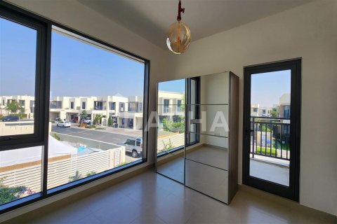 Снять в аренду виллу в Maple 1, Дубай Хилс Эстейт, Дубай: 4 спальни, 228.6м², № 6642 - фото 10