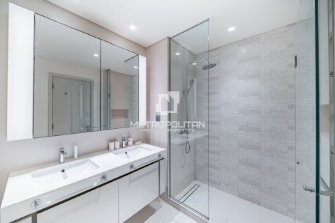 Appartement à EMAAR Beachfront, Dubai Harbour, Dubai, 2 chambres, 130 m², № 73379 - photo 16