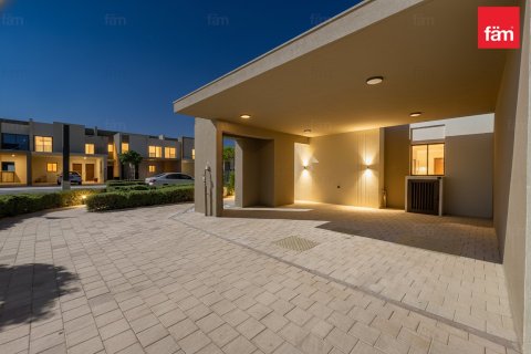 فيلا في دبي 4 غرف نوم, 241.7 م² رقم 76863 - صورة 7