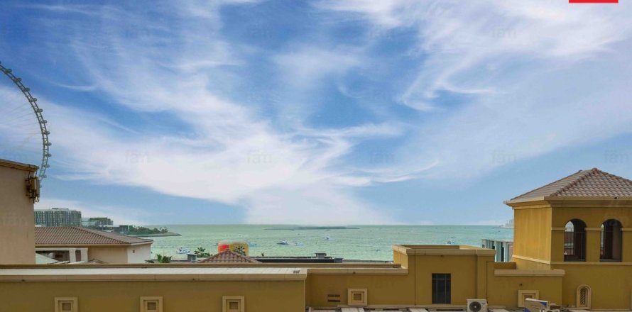 Apartment in Dubai 3 bedrooms, 181 sq.m. № 76860