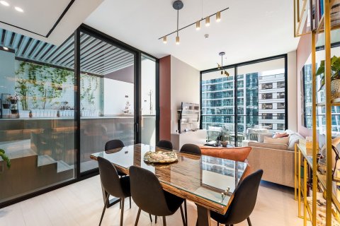 Apartment in Jumeirah Village Circle, Dubai 2 bedrooms, 144 sq.m. № 97395 - photo 2