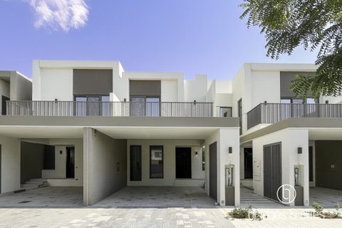 Villa en Dubai, 3 dormitorios, 143.2 m², № 77232 - foto 18