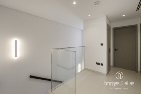 Villa à Dubai, 3 chambres, 144.8 m², № 77233 - photo 17