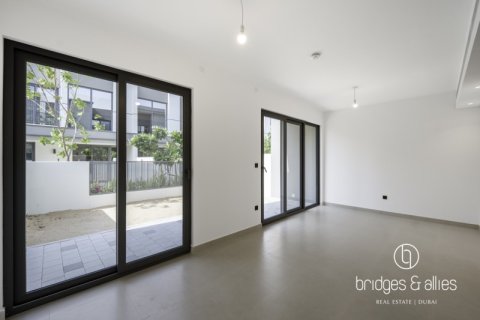 Villa à Dubai, 3 chambres, 144.8 m², № 77233 - photo 3