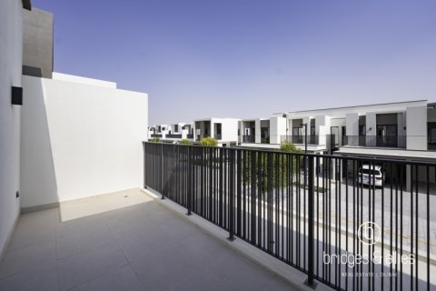 Villa à Dubai, 3 chambres, 144.8 m², № 77233 - photo 14