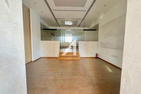 Shop in Dubai 103 sq.m. № 69069 - photo 5