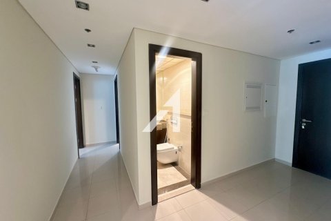 Apartamento en Dubai, 2 dormitorios, 150.3 m², № 69081 - foto 2