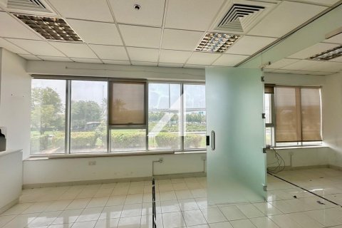 Oficina en Dubai, 73.3 m², № 69080 - foto 10