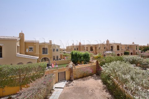 Villa à Arabian Ranches 2, Dubai, 2 chambres, 284.87961726 m², № 141721 - photo 2