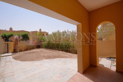 Villa à Arabian Ranches 2, Dubai, 2 chambres, 284.87961726 m², № 141721 - photo 17