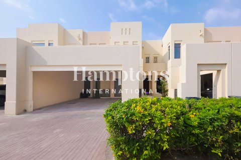 تاون هاوس في Al Reem, المرابع العربية, دبي 3 غرف نوم, 219.901 م² رقم 141729