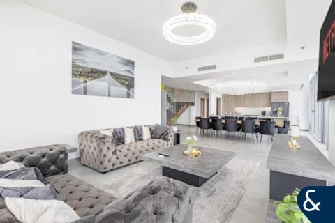 Penthouse in Dubai Marina, Dubai 4 bedrooms, 350 sq.m. № 75455 - photo 4