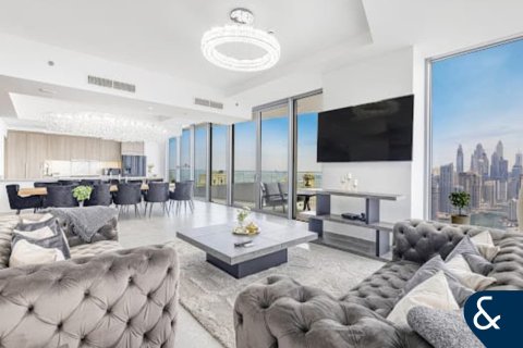 Penthouse in Dubai Marina, Dubai 4 bedrooms, 350 sq.m. № 75455 - photo 30