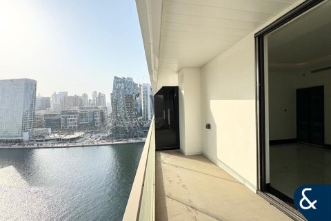 Apartment in Business Bay, Dubai 1 bedroom, 141 sq.m. № 75454 - photo 12