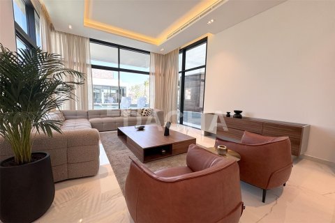 Villa in Al Barari, Dubai 5 bedrooms, 1311.6 sq.m. № 7064 - photo 11