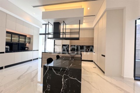 Villa in Al Barari, Dubai 5 bedrooms, 1311.6 sq.m. № 7064 - photo 8