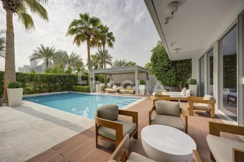 Villa à FIVE Palm Jumeirah, Palm Jumeirah, Dubai, 5 chambres, 1143.2 m², № 7075 - photo 2