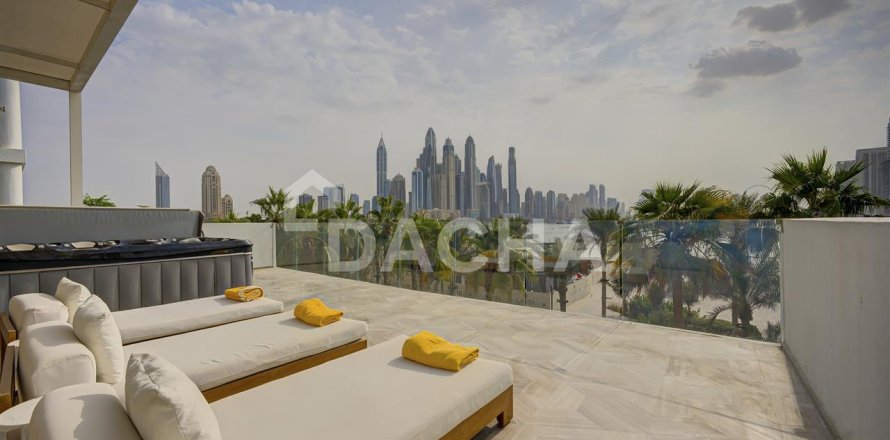 Villa à FIVE Palm Jumeirah, Palm Jumeirah, Dubai, 5 chambres, 1143.2 m², № 7075