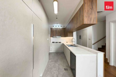 Townhouse in Dubai 3 bedrooms, 321.3 sq.m. № 70576 - photo 8