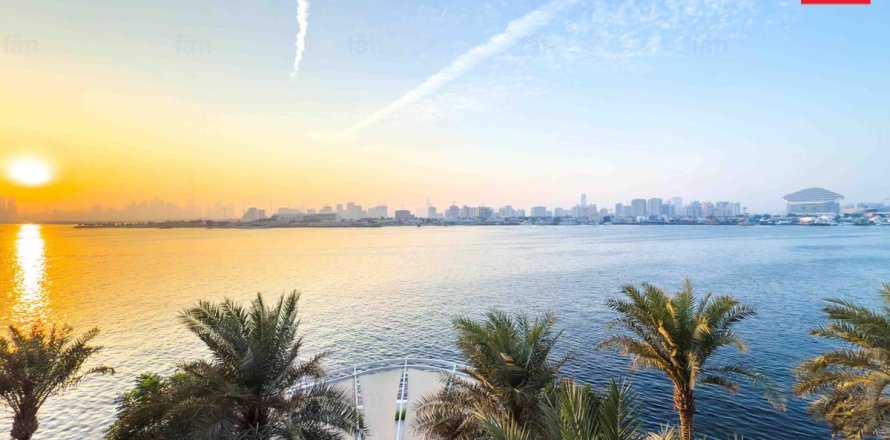 Townhouse in Dubai 3 bedrooms, 321.3 sq.m. № 70576