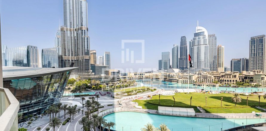 Apartamento en Opera District, Downtown Dubai (Downtown Burj Dubai), Dubai, 3 dormitorios, 173.26 m², № 136896