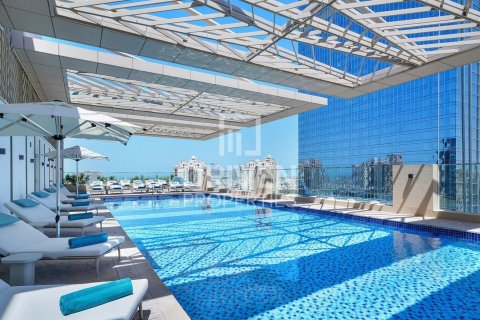 Apartment in Palm Jumeirah, Dubai 2 bedrooms, 165.65 sq.m. № 136907 - photo 14