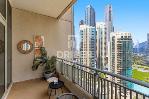 Appartement à Boulevard Central Towers, Downtown Dubai (Downtown Burj Dubai), Dubai, 2 chambres, 122.91 m², № 136899 - photo 27