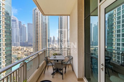 Appartement à Boulevard Central Towers, Downtown Dubai (Downtown Burj Dubai), Dubai, 2 chambres, 122.91 m², № 136899 - photo 22