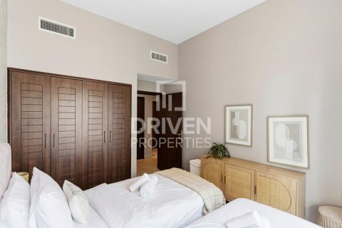 Appartement à Boulevard Central Towers, Downtown Dubai (Downtown Burj Dubai), Dubai, 2 chambres, 122.91 m², № 136899 - photo 15