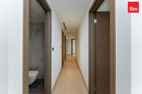 Apartment in Dubai 4 bedrooms, 218.6 sq.m. № 55809 - photo 15