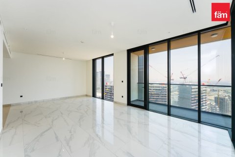 Apartment in Dubai 4 bedrooms, 218.6 sq.m. № 55809