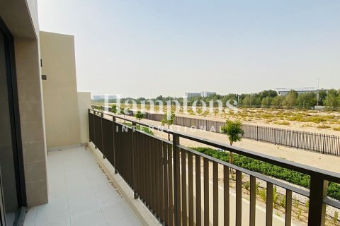 Townhouse in Dubai South (Dubai World Central), Dubai 4 bedrooms, 217.47012949 sq.m. № 114286 - photo 3