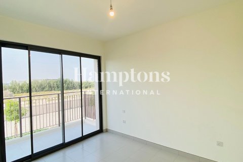 Townhouse in Dubai South (Dubai World Central), Dubai 4 bedrooms, 217.47012949 sq.m. № 114286 - photo 4
