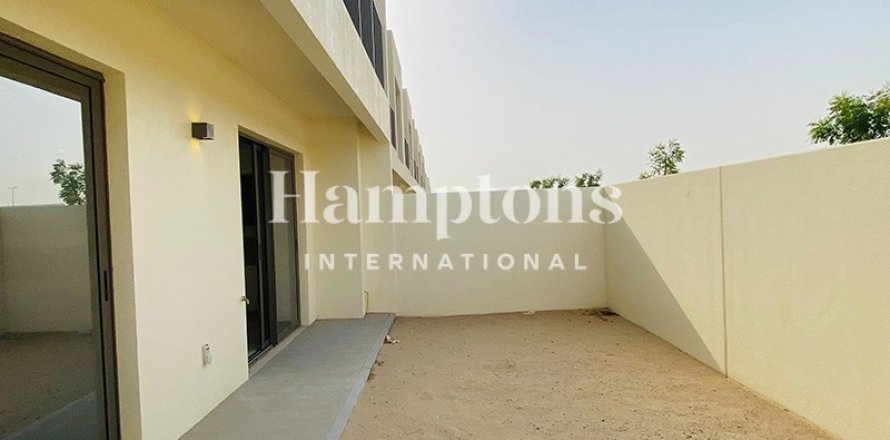 Townhouse in Dubai South (Dubai World Central), Dubai 4 bedrooms, 217.47 sq.m. № 114286