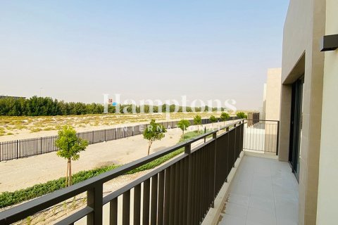 Townhouse in Dubai South (Dubai World Central), Dubai 4 bedrooms, 217.47012949 sq.m. № 114286 - photo 18