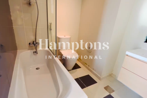 Снять в аренду таунхаус в Дубае: 3 спальни, 174.82951055м², № 70881 - фото 12