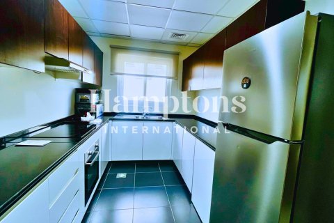 Снять в аренду таунхаус в Дубае: 3 спальни, 174.82951055м², № 70881 - фото 6