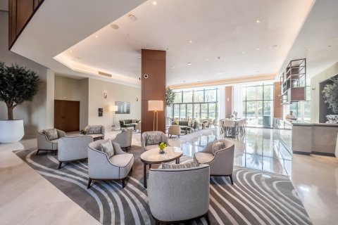 Снять в аренду квартиру в Даунтаун Дубай (Даунтаун Бурдж Дубай), Дубай: 2 спальни, 117.05778000м², № 70885 - фото 2