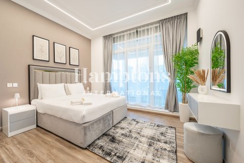 Снять в аренду квартиру в The Address Dubai Marina, Дубай Марина, Дубай: 2 спальни, 143.62803800м², № 70887 - фото 2