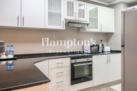 Снять в аренду квартиру в The Address Dubai Marina, Дубай Марина, Дубай: 2 спальни, 143.62803800м², № 70887 - фото 1