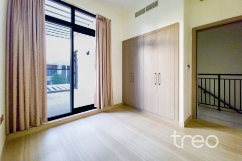 Townhouse in DAMAC Hills (Akoya by DAMAC), Dubai 4 bedrooms, 190.92 sq.m. № 134546 - photo 16