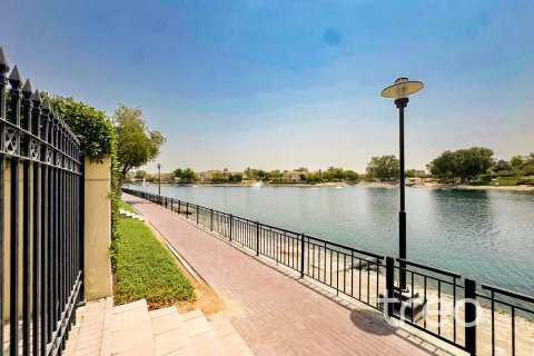 Villa in Arabian Ranches, Dubai 3 bedrooms, 244.15 sq.m. № 134545 - photo 8
