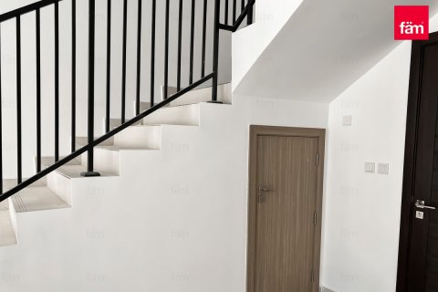 Adosado en Dubai, 4 dormitorios, 112.2 m², № 91956 - foto 4