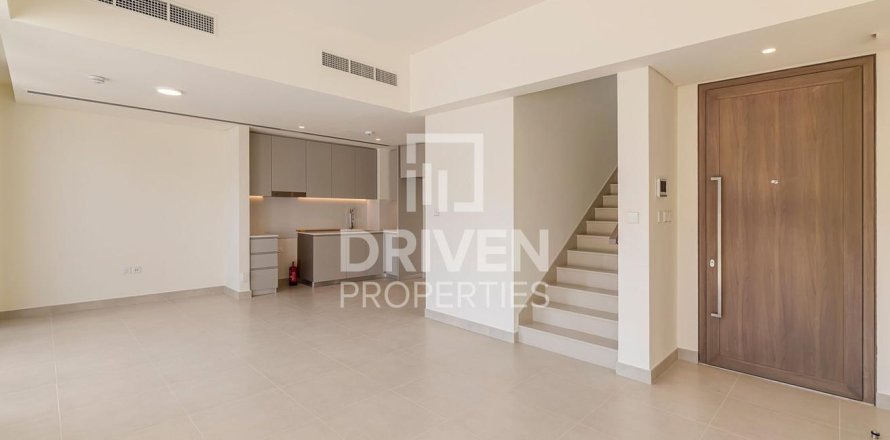 Таунхаус в The Valley, Дубай, 3 спальни, 174.01м², № 138471