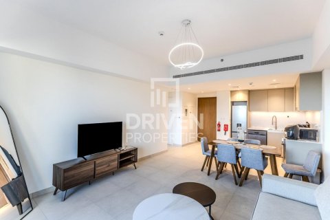 Купить квартиру в Umm Suqeim 3, Умм-Сукейм, Дубай: 1 спальня, 69.96м², № 138483 - фото 2