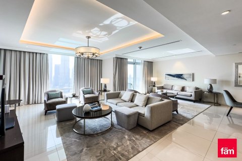Apartamento en Downtown Dubai (Downtown Burj Dubai), Dubai, 3 dormitorios, 206.1 m², № 41130 - foto 1