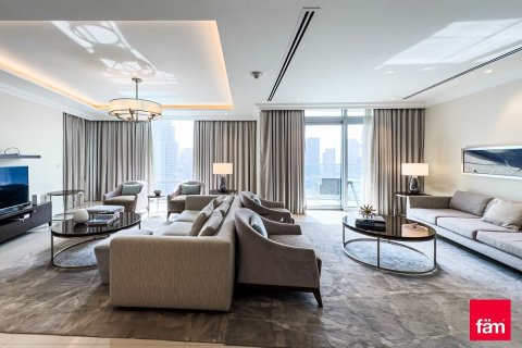 Apartamento en Downtown Dubai (Downtown Burj Dubai), Dubai, 3 dormitorios, 206.1 m², № 41130 - foto 2