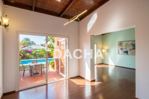 Villa à Meadows, Dubai, 4 chambres, 353 m², № 110359 - photo 7