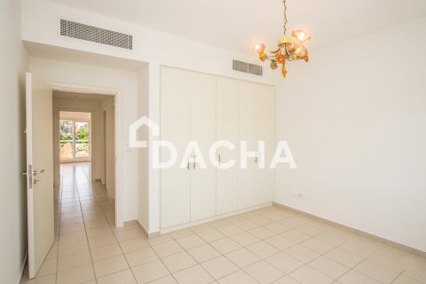 Villa à Meadows, Dubai, 4 chambres, 353 m², № 110359 - photo 2